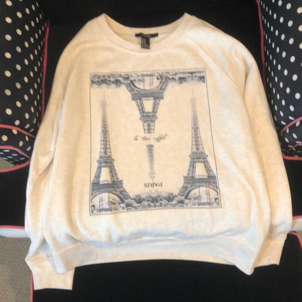 Paris woman’s sweatshirt